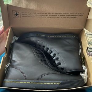 Dr. Martens Dark Brown Sheridan boots